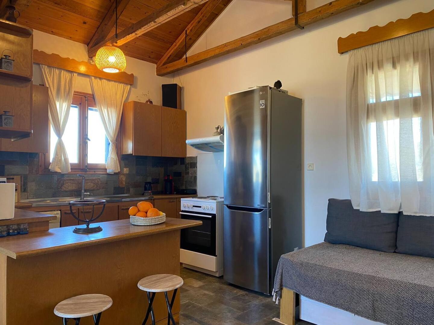 Nikita'S Apartment, With Seaview Kalamaki  Exterior photo