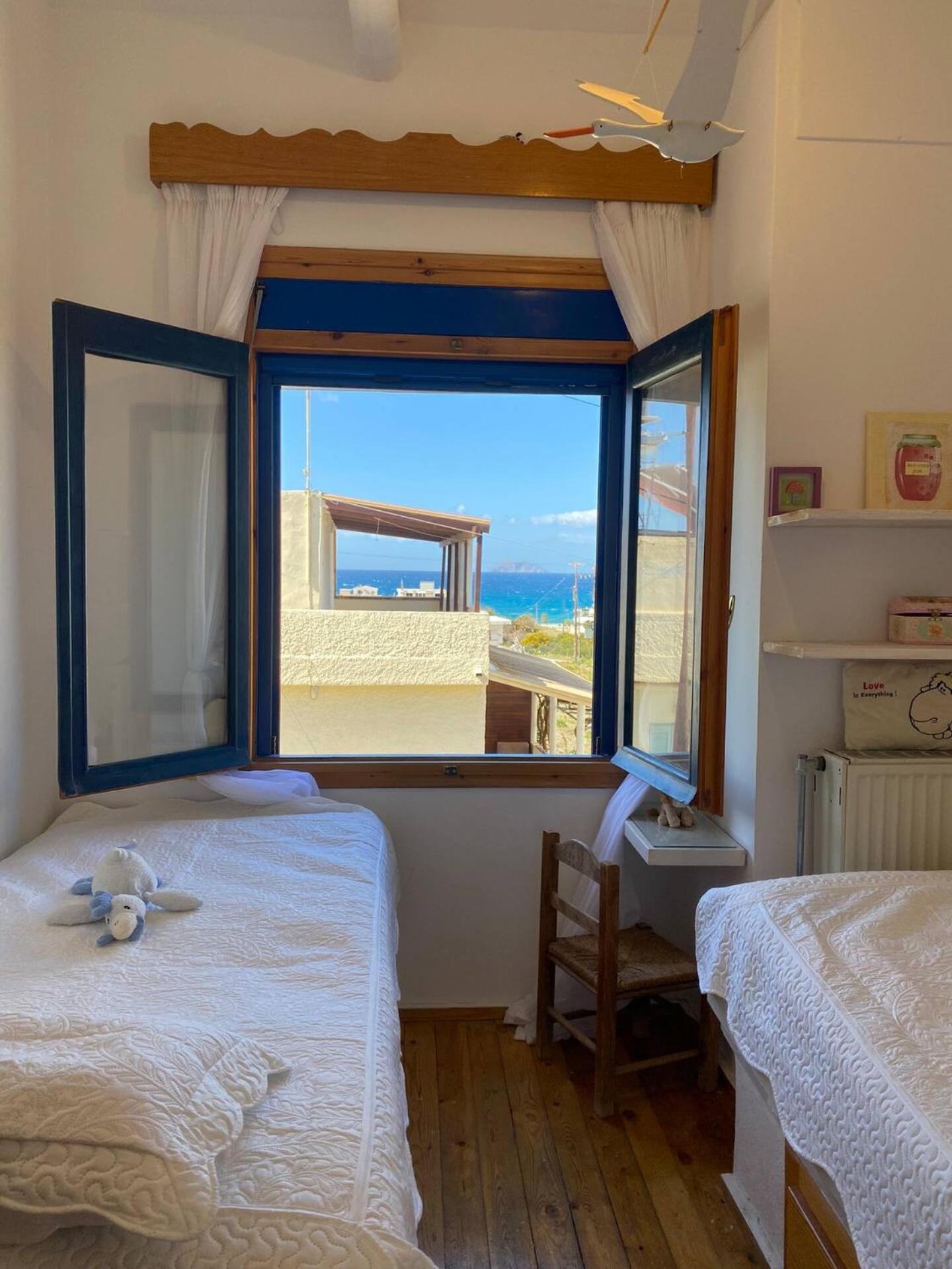Nikita'S Apartment, With Seaview Kalamaki  Exterior photo
